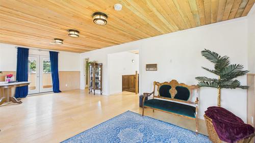 912 8Th Street, Cranbrook, BC - Indoor Photo Showing Other Room