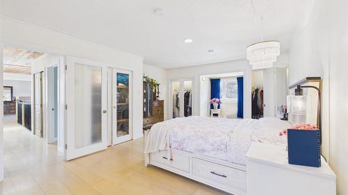 912 8Th Street, Cranbrook, BC - Indoor Photo Showing Bedroom