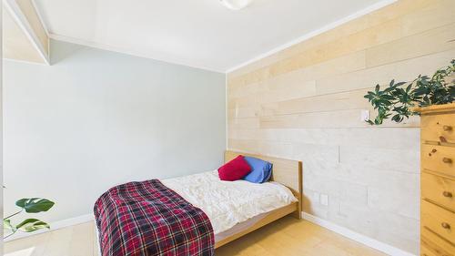912 8Th Street, Cranbrook, BC - Indoor Photo Showing Bedroom