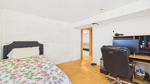 912 8Th Street, Cranbrook, BC - Indoor
