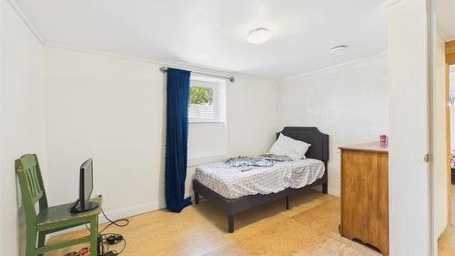 912 8Th Street, Cranbrook, BC - Indoor Photo Showing Bedroom