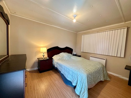 Chambre à coucher principale - 49 Rue Gendron, Rouyn-Noranda, QC - Indoor Photo Showing Bedroom