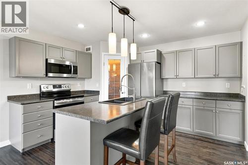 911 Maguire Crescent, Saskatoon, SK 