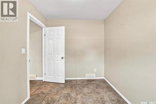 911 Maguire Crescent, Saskatoon, SK 