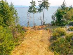 SL 2 Bonito Cres Nanoose Bay, BC V9P 9J1