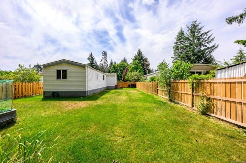 2140 Stadacona Dr, Comox, BC 