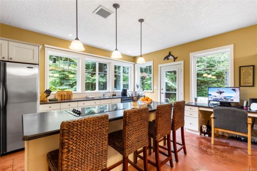 6280 Sooke Rd, Sooke, BC 