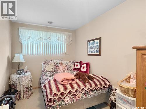 Unit 5 2321 Kildeer Drive, North Battleford, SK - Indoor Photo Showing Bedroom