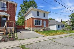 8 BETTES STREET Belleville (Belleville Ward), ON K8N 3W3
