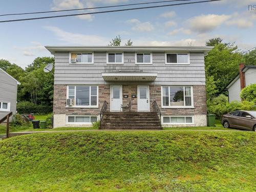 31 and 31A Mountain Avenue  Dartmouth, NS B2Z 1E9