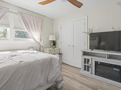 2 Hilltop Terrace, Dartmouth, NS - Indoor Photo Showing Bedroom