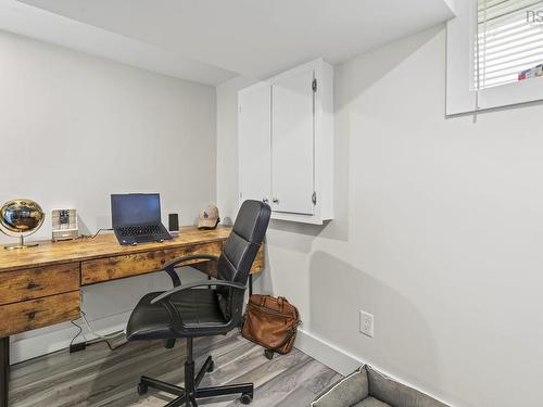 2 Hilltop Terrace, Dartmouth, NS - Indoor Photo Showing Office
