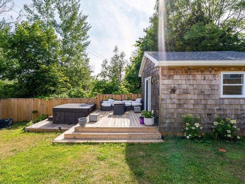 2 Hilltop Terrace, Dartmouth, NS - Outdoor With Deck Patio Veranda