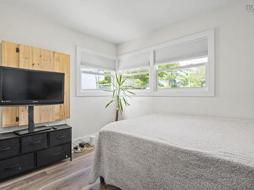 2 Hilltop Terrace, Dartmouth, NS - Indoor Photo Showing Bedroom