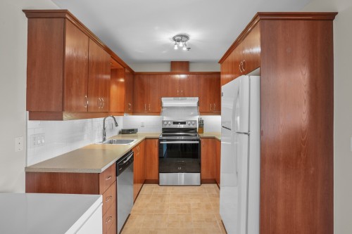 Intérieur - 104-97 Av. De Dompierre, Candiac, QC - Indoor Photo Showing Kitchen