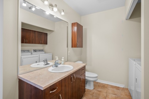 Intérieur - 104-97 Av. De Dompierre, Candiac, QC - Indoor Photo Showing Bathroom