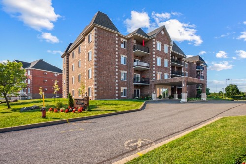 Extérieur - 104-97 Av. De Dompierre, Candiac, QC - Outdoor With Facade