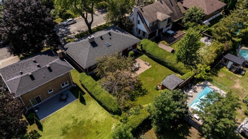 Extérieur - 242 Av. De Sanford, Saint-Lambert, QC - Outdoor With View
