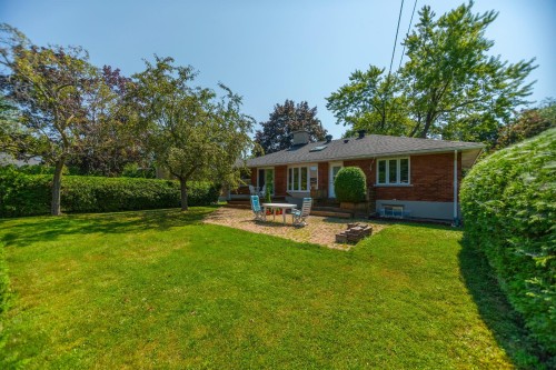 Cour - 242 Av. De Sanford, Saint-Lambert, QC - Outdoor