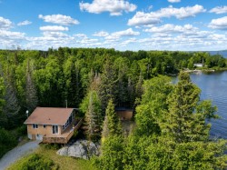 229 Ch. de la Baie-du-Repos  Senneterre - Paroisse, QC J0Y 2M0