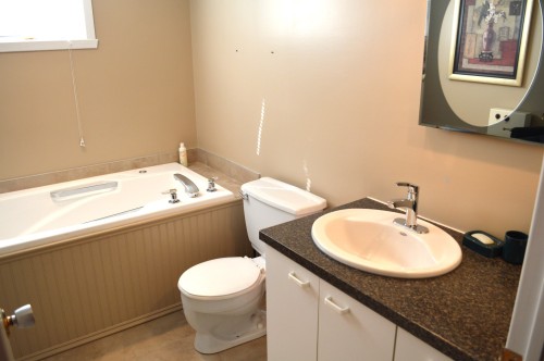 Salle de bains - 2830 Av. Pratte, Saint-Hyacinthe, QC - Indoor Photo Showing Bathroom
