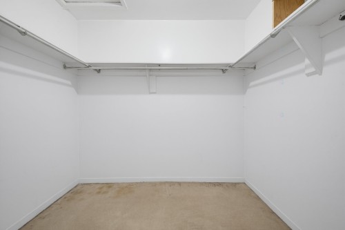 Penderie (Walk-in) - 44-555 Montrose Drive, Beaconsfield, QC - Indoor With Storage