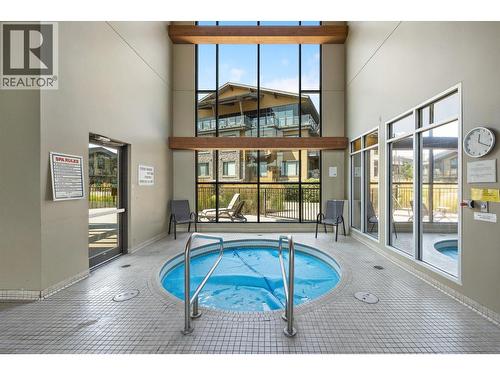 4380 Lakeshore Road Unit# 206, Kelowna, BC - Indoor Photo Showing Other Room With In Ground Pool