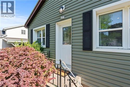 123 Morton Avenue, Brantford, ON - Outdoor With Exterior