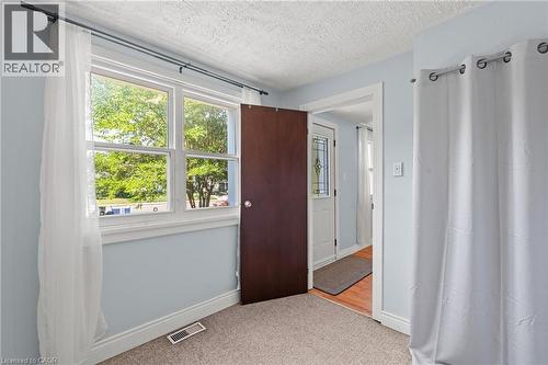 123 Morton Avenue, Brantford, ON - Indoor