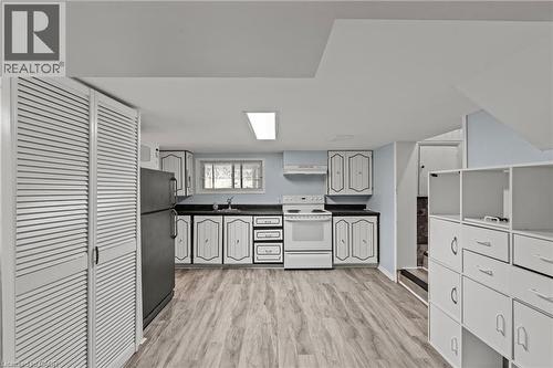 123 Morton Avenue, Brantford, ON - Indoor Photo Showing Kitchen