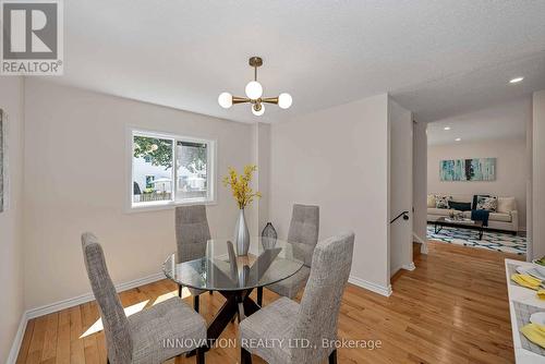 33 Exeter Drive, Ottawa, ON - Indoor Photo Showing Dining Room