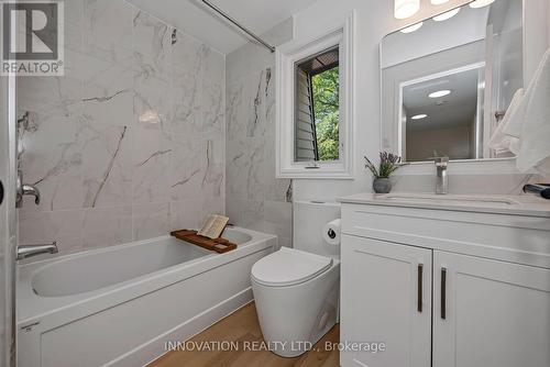 33 Exeter Drive, Ottawa, ON - Indoor Photo Showing Bathroom