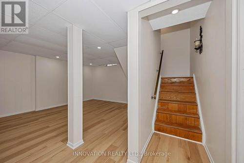 33 Exeter Drive, Ottawa, ON - Indoor Photo Showing Other Room