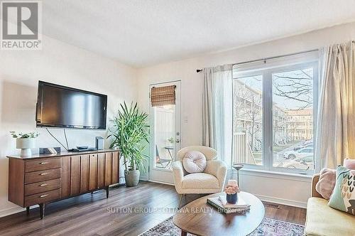 2625 LONGFIELDS DRIVE , Ottawa, Ontario K2J 1S3 5