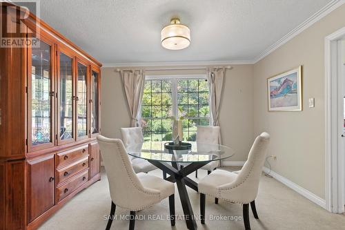 865 Meadow Wood Road, Mississauga, ON - Indoor Photo Showing Dining Room