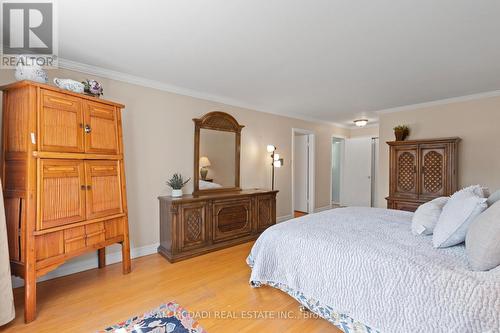865 Meadow Wood Road, Mississauga, ON - Indoor Photo Showing Bedroom