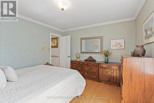 865 Meadow Wood Road, Mississauga, ON - Indoor Photo Showing Bedroom