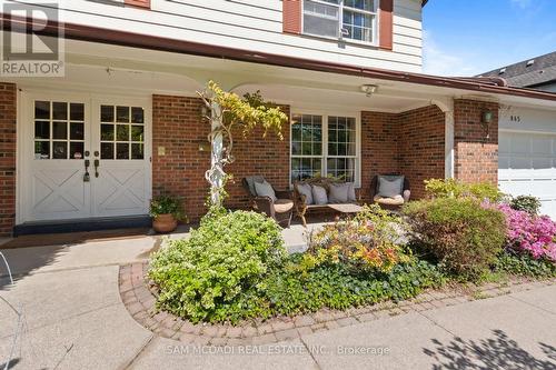 865 Meadow Wood Road, Mississauga, ON - Outdoor