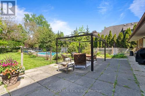 865 Meadow Wood Road, Mississauga, ON - Outdoor With Backyard