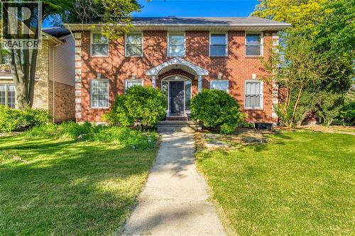 706 ESSER CRESCENT  Sarnia, ON N7S 5W6
