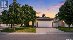 303 Haslam CRESCENT  Saskatoon, SK S7S 1E4
