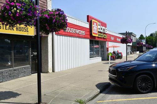 24-26 Athabasca Ave.,T9G 1G2, Devon, AB 