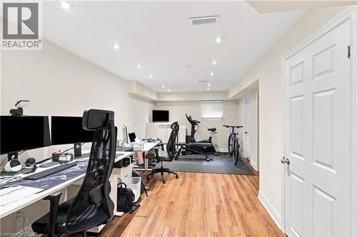 1050 Ryckman Common, Burlington, ON - Indoor Photo Showing Gym Room