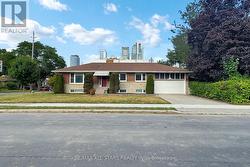 105 BETTY ANN DRIVE  Toronto, ON M2N 1X1