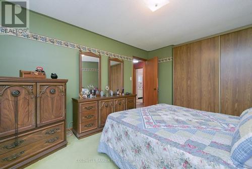 Primary Bedroom - 5471 8Th Line, Essa, ON - Indoor Photo Showing Bedroom