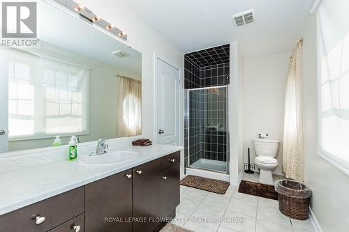 944 O'Reilly Crescent, Shelburne, ON - Indoor Photo Showing Bathroom