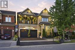 2349 DRESS CIRCLE CRESCENT Oshawa, ON L1L 0L8