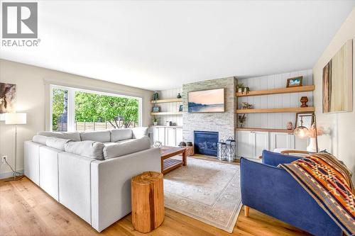 39 Elkview Drive, Fernie, BC - Indoor Photo Showing Living Room With Fireplace