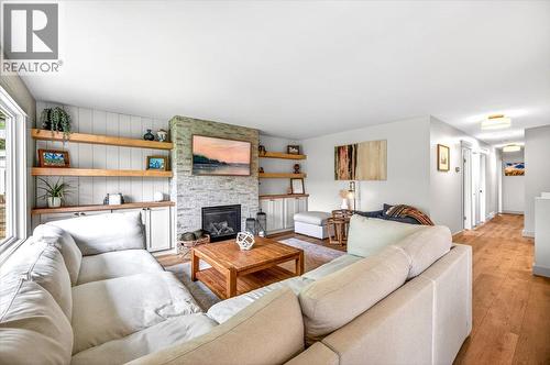 39 Elkview Drive, Fernie, BC - Indoor Photo Showing Living Room With Fireplace