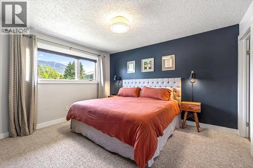 39 Elkview Drive, Fernie, BC - Indoor Photo Showing Bedroom